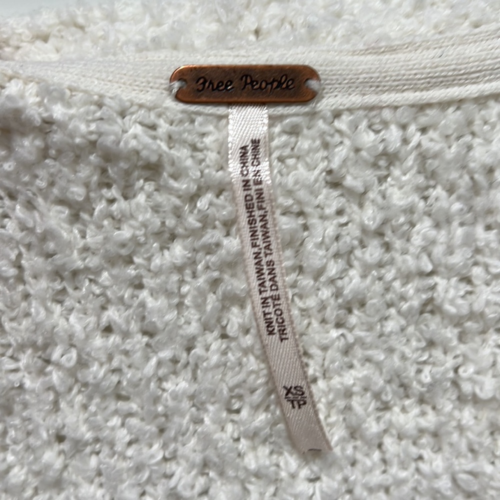 Free People White Sweater - Picture 2 of 5